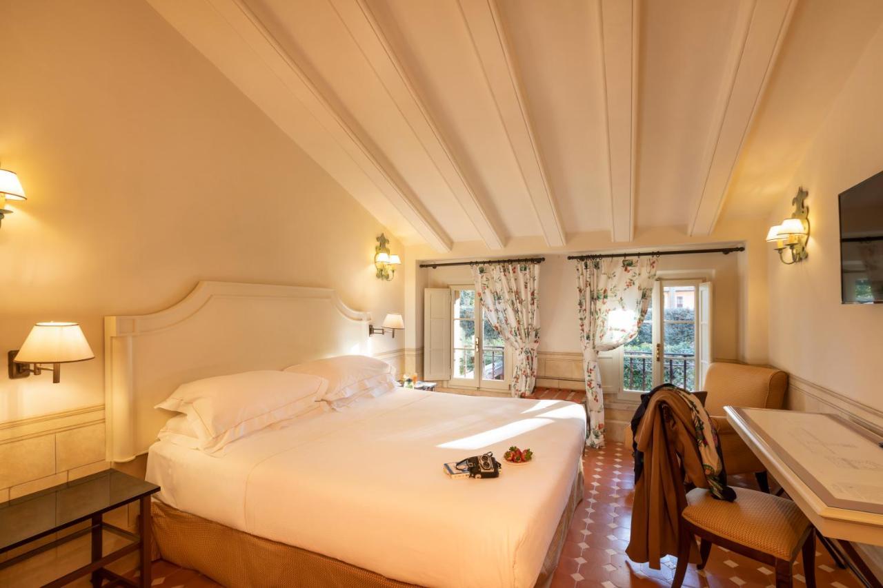 Qc Termeroma Spa And Resort Fiumicino Esterno foto A room at the hotel