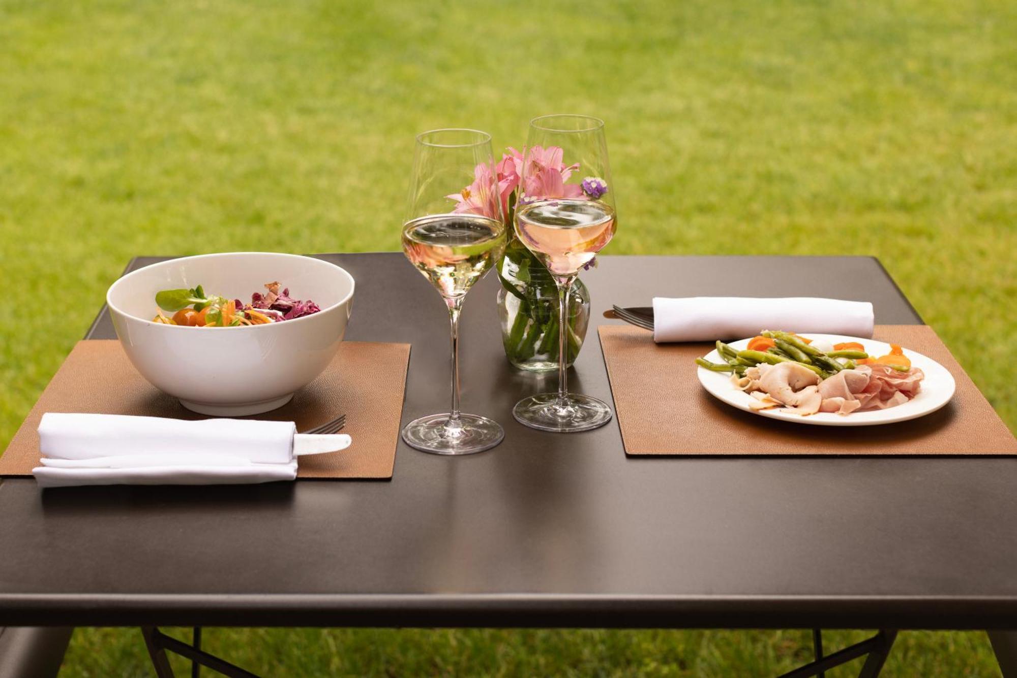 Qc Termeroma Spa And Resort Fiumicino Esterno foto A place setting